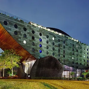Unique 5*, Sao Paulo Brazil